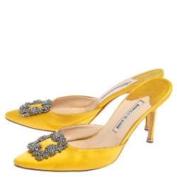 Pre Owned Manolo Blahnik Yellow Satin Hangisi Mules Size 40