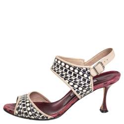 Manolo Blahnik Cream/Black Leather Ankle Strap Sandals Size 38.5