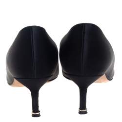 Pre Owned Manolo Blahnik Black Satin Hangisi Embellished Pointed Toe Pumps Size 38