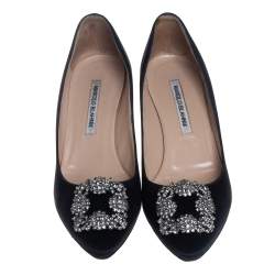 Pre Owned Manolo Blahnik Black Satin Hangisi Embellished Pointed Toe Pumps Size 38