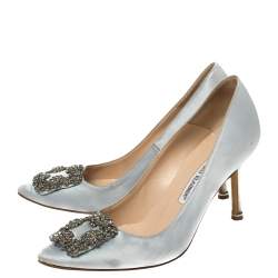 Pre Owned حذاء كعب عالي مانولو بلانيك هانغيسي ساتان أزرق مقاس 37