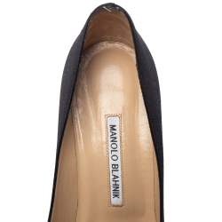 Pre Owned Manolo Blahnik Black Satin Hangisi Embellished Pointed Toe Pumps Size 39