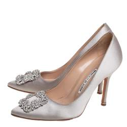 مملوكة مسبقًا حذاء كعب عالي مانولو بلانيك هانغيسي ساتان رمادي مقاس 37