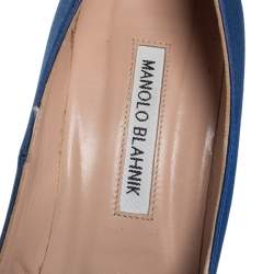Pre Owned Manolo Blahnik Blue Satin Embellished Pointed Toe Pumps Size 37.5