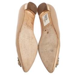 Pre Owned حذاء فلات باليه مانولو بلانيك هانغيسي ساتان بيج مقاس 39