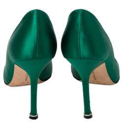 Pre Owned Manolo Blahnik Emerald Green Satin Hangisi Pumps Size 34.5