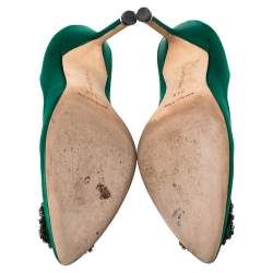 Pre Owned Manolo Blahnik Emerald Green Satin Hangisi Pumps Size 34.5