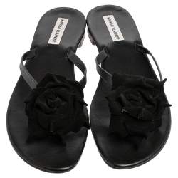 Pre Owned حذاء فلات إصبع مانولو بلانيك جلد أسود م زين بوردة مقاس 42