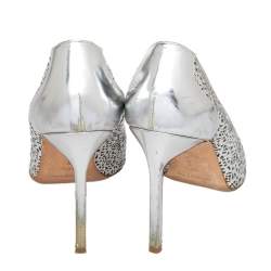 Pre Owned Manolo Blahink Silver Lazer Cut Patent Leather Pumps Size 39.5