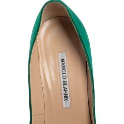 Pre Owned Manolo Blahnik Green Satin Hangisi Pumps Size 38