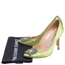 Pre Owned Manolo Blahnik Neon Green Satin Hangisi Pumps Size 39