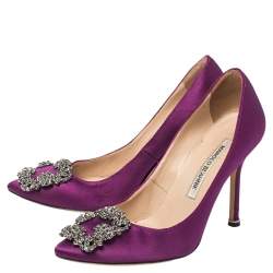 Pre Owned حذاء كعب عالي مانولو بلانيك هانغيسي ساتان بنفسجي مقاس 34.5