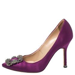 Pre Owned حذاء كعب عالي مانولو بلانيك هانغيسي ساتان بنفسجي مقاس 34.5