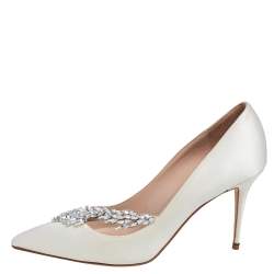 Pre Owned Manolo Blahnik Cream Satin Jewel Nadira Pointed Toe Pumps Size 40