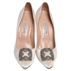 Pre Owned Manolo Blahnik White Satin Hangisi Crystal Embellished Pumps Size 42
