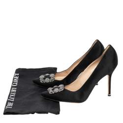 Pre Owned Manolo Blahnik Black Satin Hangisi  Pumps Size 42