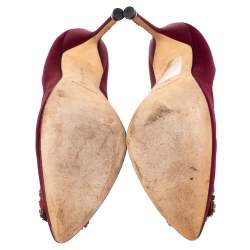 Pre Owned Manolo Blahnik Burgundy Satin Hangisi Pointed Toe Pumps Size 38
