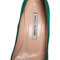 Pre Owned حذاء كعب عالي مانولو بلانيك هانغيسي ساتان أخضر مقاس 36.5