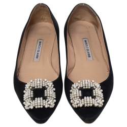 مملوكة مسبقًا Manolo Blahnik Black Satin Hangisi Ballet Flats Size 38.5