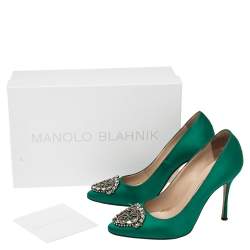 Pre Owned  Manolo Blahnik Green Satin Okkaava Emerald Pumps Size 36.5