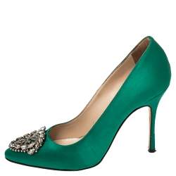 Pre Owned  Manolo Blahnik Green Satin Okkaava Emerald Pumps Size 36.5