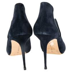 مملوكة مسبقًا حذاء بوت كاحل مانولو بلانيك ديدي سويدي أزرق كحلي مقاس 39