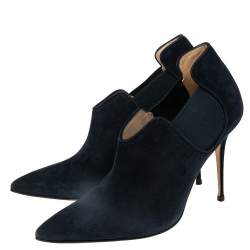 مملوكة مسبقًا حذاء بوت كاحل مانولو بلانيك ديدي سويدي أزرق كحلي مقاس 39