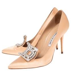 Pre Owned Manolo Blahnik Beige Satin Borlak Embellished Pumps Size 36.5