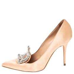 Pre Owned Manolo Blahnik Beige Satin Borlak Embellished Pumps Size 36.5