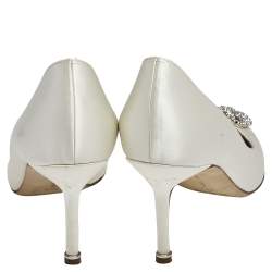 Pre Owned Manolo Blahnik White Satin Hangisi Pumps Size 39.5