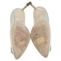 Pre Owned Manolo Blahnik White Satin Hangisi Pumps Size 39.5