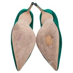 Pre Owned حذاء كعب عالي مانولو بلانيك ساتان أخضر زمرد مزخرف مقاس 39.5