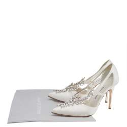 Pre Owned Manolo Blahnik White Satin Lala Crystal Embellished Pointed Toe Pumps Size 38