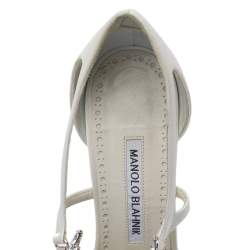 Pre Owned Manolo Blahnik White Satin Lala Crystal Embellished Pointed Toe Pumps Size 38