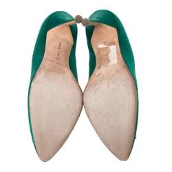 مملوكة مسبقًا حذاء كعب عالي مانولو بلانيك هانغيسي ساتان أخضر مقاس 40