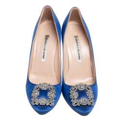 Pre Owned حذاء كعب عالي مانولو بلانيك "هانغيسي" ساتان أزرق مقاس 37.5