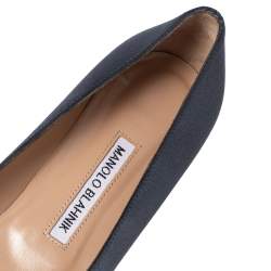 Pre Owned Manolo Blahnik Metallic Grey Satin Hangisi Ballet Flats Size 38