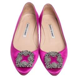 Pre Owned Manolo Blahnik Fuchsia Satin Hangisi Flats Size 39