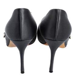 Pre Owned Manolo Blahnik Grey Satin Nadira Crystal Embellished Pointed Toe Pumps Size 38.5