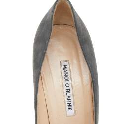 Manolo Blahnik Grey/Blue Suede Pointed Toe Pumps Size 40