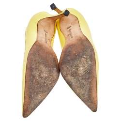 Pre Owned Manolo Blahnik Yellow Leather Pointed Toe Pumps Size 37.5