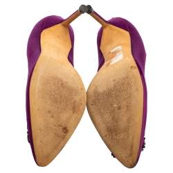 مملوكة مسبقًا حذاء كعب عالي مانولو بلانيك هانغيسي ساتان بنفسجي مقدمة مدببة مقاس 38