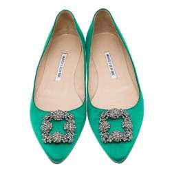 Pre Owned حذاء باليرينا فلات مانولو بلانيك هانغيسي ساتان أخضر مقاس 41