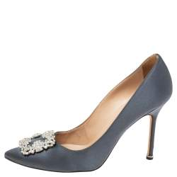 Pre Owned Manolo Blahnik Grey Satin Hangisi Pumps Size 40.5