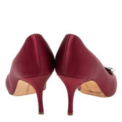 Pre Owned Manolo Blahnik Burgundy Satin Maysale Buckle Pointed Toe Pumps Size 38