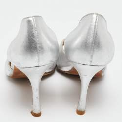 مملوكة مسبقًا Manolo Blahnik Silver  Leather Open Toe Pumps Size  38