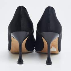 Pre Owned Manolo Blahnik Black Satin Embellished Pointed Toe  Pumps Size 35.5