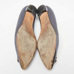 مملوكة مسبقًا Manolo Blahnik Grey Satin Hangisi Embellished Ballet Flats 38.5