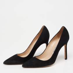 مملوكة مسبقًا Manolo Blahnik Black Suede BB Pumps Size 35
