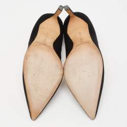 مملوكة مسبقًا Manolo Blahnik Black Suede BB Pumps Size 35